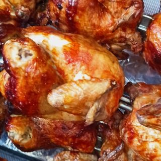 POLLOS ASADOS