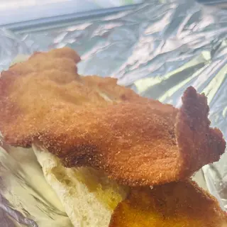 Filete de pollo empanado (1 und) 