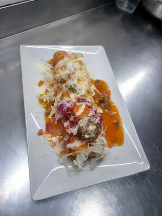 Tacos De Pollo (2 Uds.)