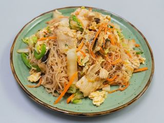 #33B Fideos Con Pollo