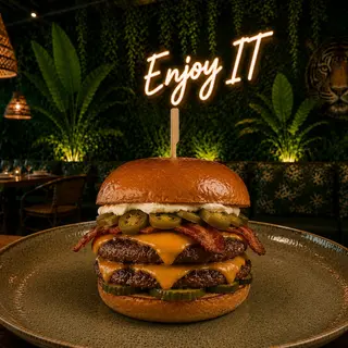 131. Super Blue Burger