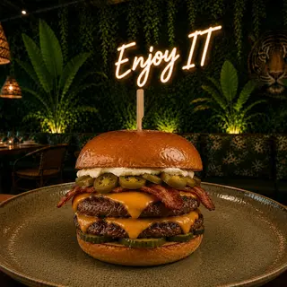 150. Hamburguesa 4x4