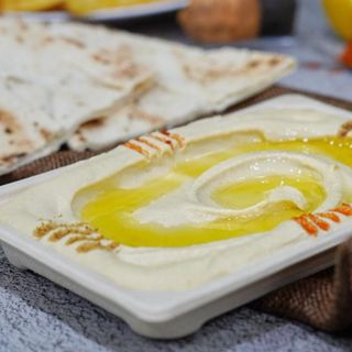 HUMMUS CLÁSICO CON CARNE