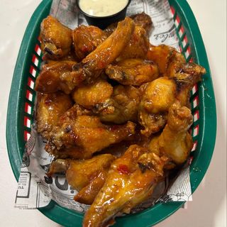 Sweet Chili Wings (16 Wings Approx.)