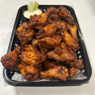 Mega Wings BBQ (32 Wings Approx.)