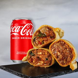 Pack 3 Empanadas A Elección + Bebida