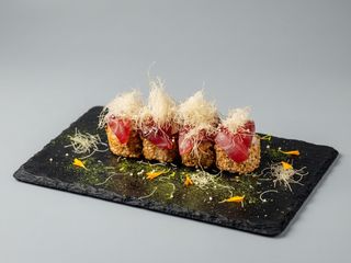 74. Uramaki Atún Kataifi (8 Pzs.)