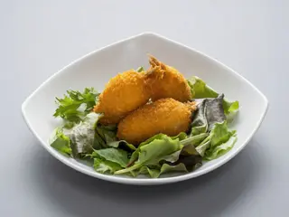 GARRAS DE CANGREJO FRITO ( 4 PZS.)