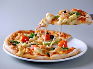 Pizza Margarita (33 Cm.)