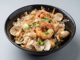 Udon De Mariscos Batayaki