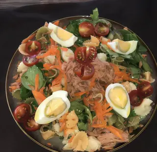 Ensalada De Atún