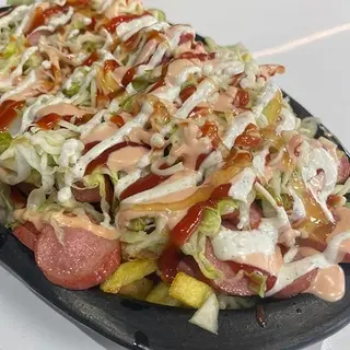Salchipapa especial