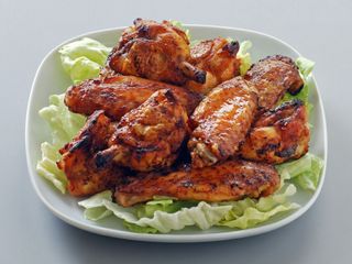 Alitas De Pollo Fritas (6 Uds.)