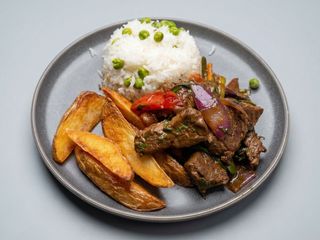 Lomo Salteado (Grande)