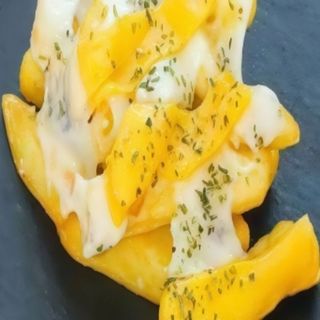 Patatas Cheese
