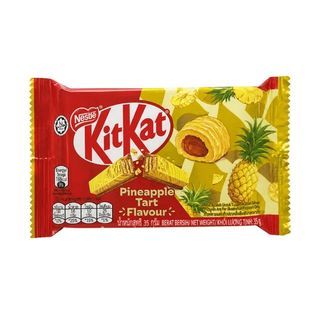 KITKAT PINEAPPLE TART
