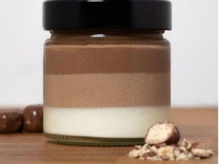 Tarta de tres chocolates