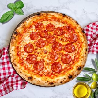 Pizza Pepperoni  (32 Cm.)