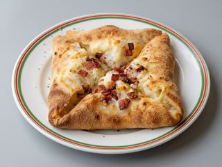 Fogacha con bacon crispy Y Queso