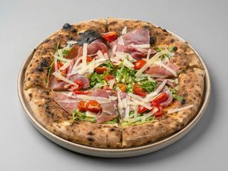 Pizza Primavera 33 Cm.)