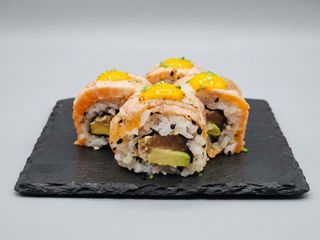 Uramaki spicy atun