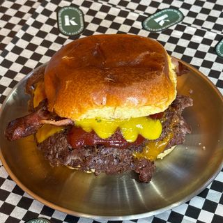 Bacon Cheeseburger