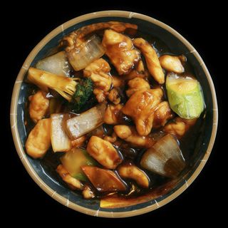 50. Pollo Con Verduras (Ración)