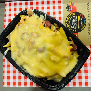 Salchipapa Especial