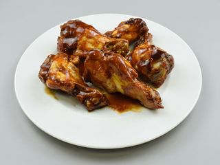 Alitas de pollo barbacoa