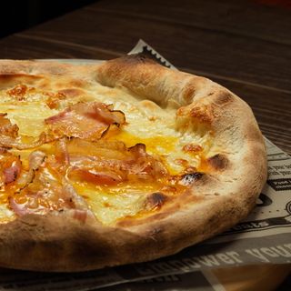 Pizza Carbonara
