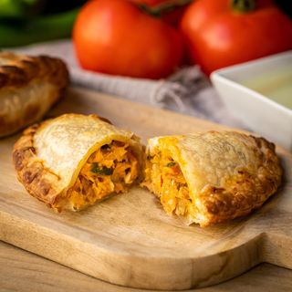 Empanada Clásica De Atún ( A )