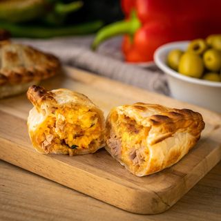 Empanada Gourmet De Matambre Pizza ( MP )