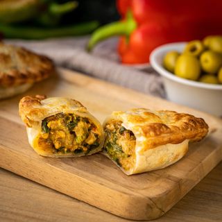 Empanada Gourmet De Pollo A La Florentina ( PF )