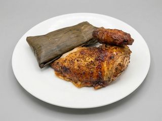 1/4 de pollo + Tamal 
