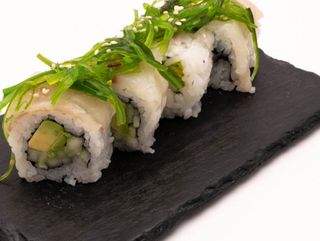 61. Wakame Roll (8 Pzs.)