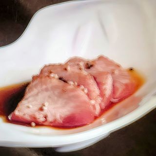 44. Tataki De Salmón (5 Pzs.)