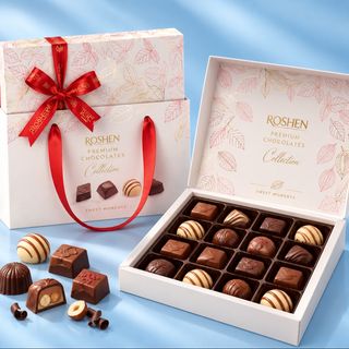 Bombones con chocolate caja roja