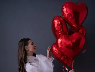 5 globos rojos ( corazón )