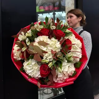 Rojo arte floral