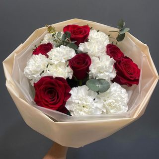 Ramo de 6 rosas rojas