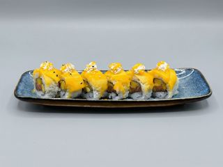 105.Mango uramaki especial