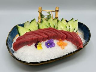 132.Maguro sashimi / 15 pzs.