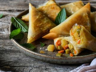 Mini samosas de verduritas
