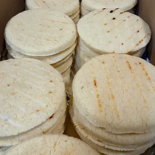 Paquete de arepas de 100% Maiz