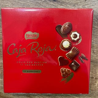 CAJA DE BOMBONES CAJA ROJA