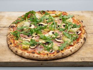 Pizza Capricciosa (Mitjana)