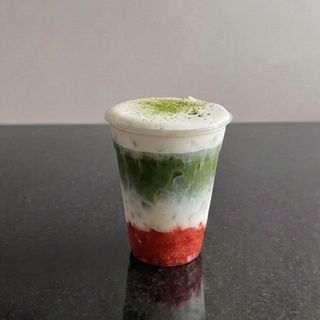 Vanilla Cold Foam Strawberry Iced Matcha Latte