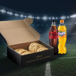 Pack Equipo (6 empanadas + 2 bebidas)