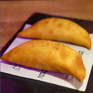 Empanada Queso llanero