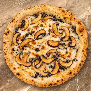 Pizza Tartufo Nero